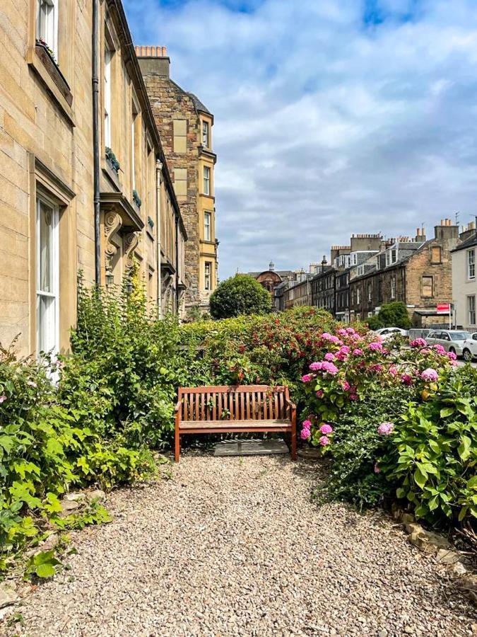 Remarkable 5Br Townhouse With Garden, Sleeps 12 Edinburgh Exterior photo